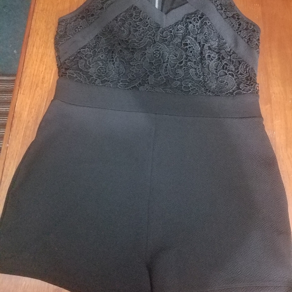 Romper - Picture 3 of 3